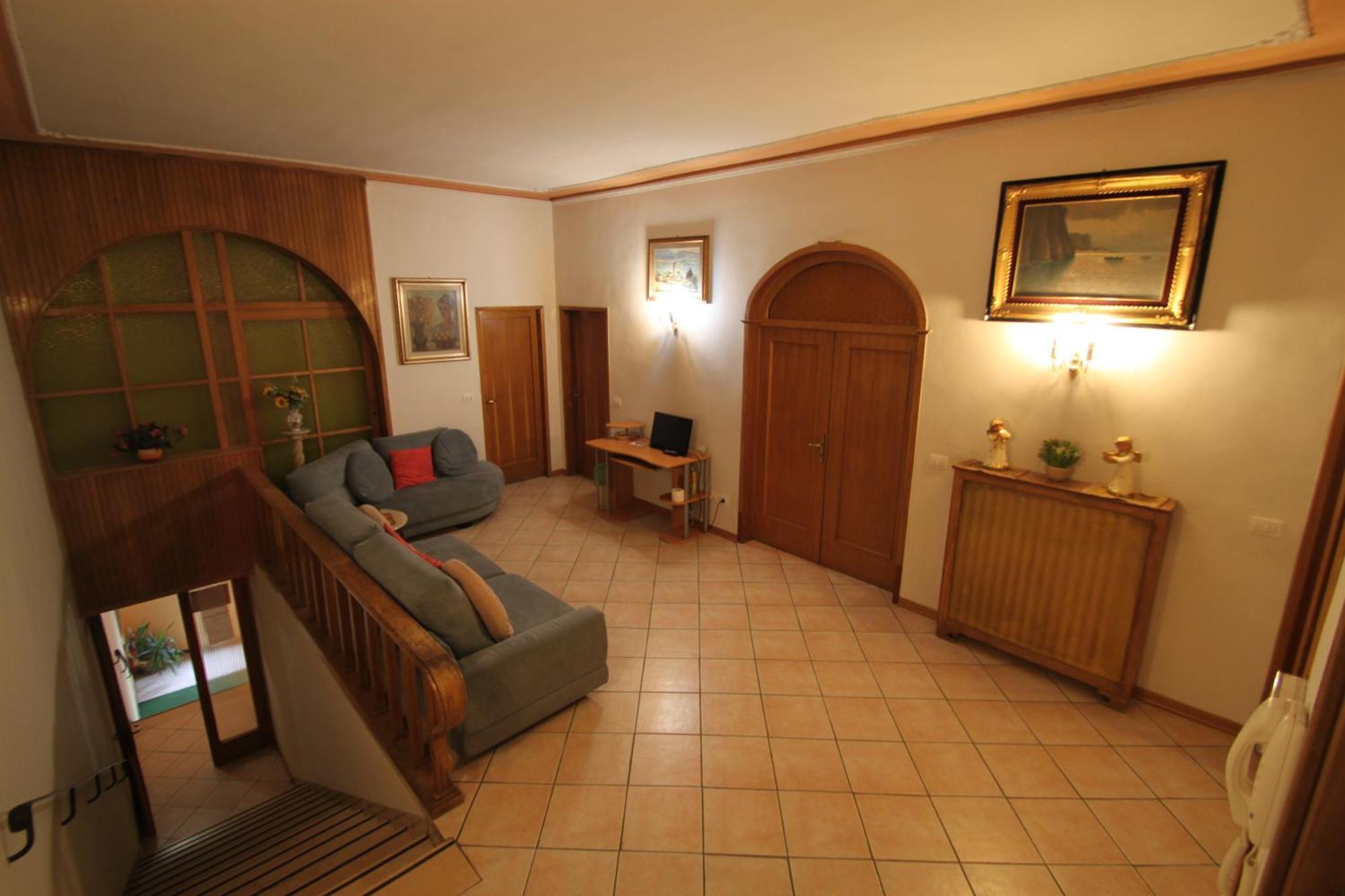 Eurotravel Bed And Car Hotel Lastra a Signa Eksteriør billede